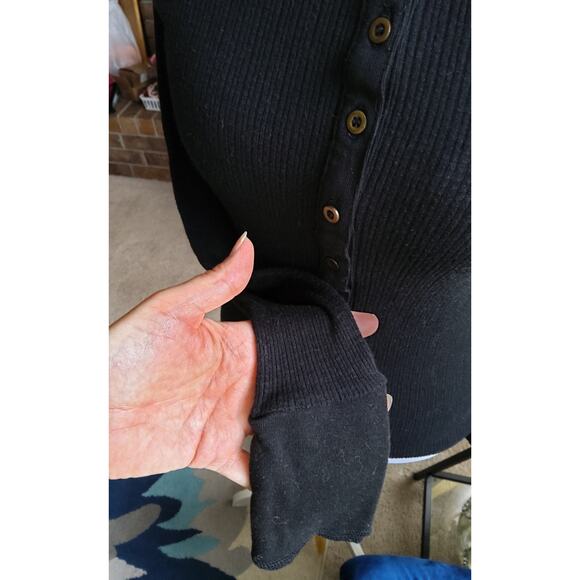 Y2K black ribbed ruffle Henley Bella Swan top buttons long sleeve sz 7-9 medium - Picture 3 of 8